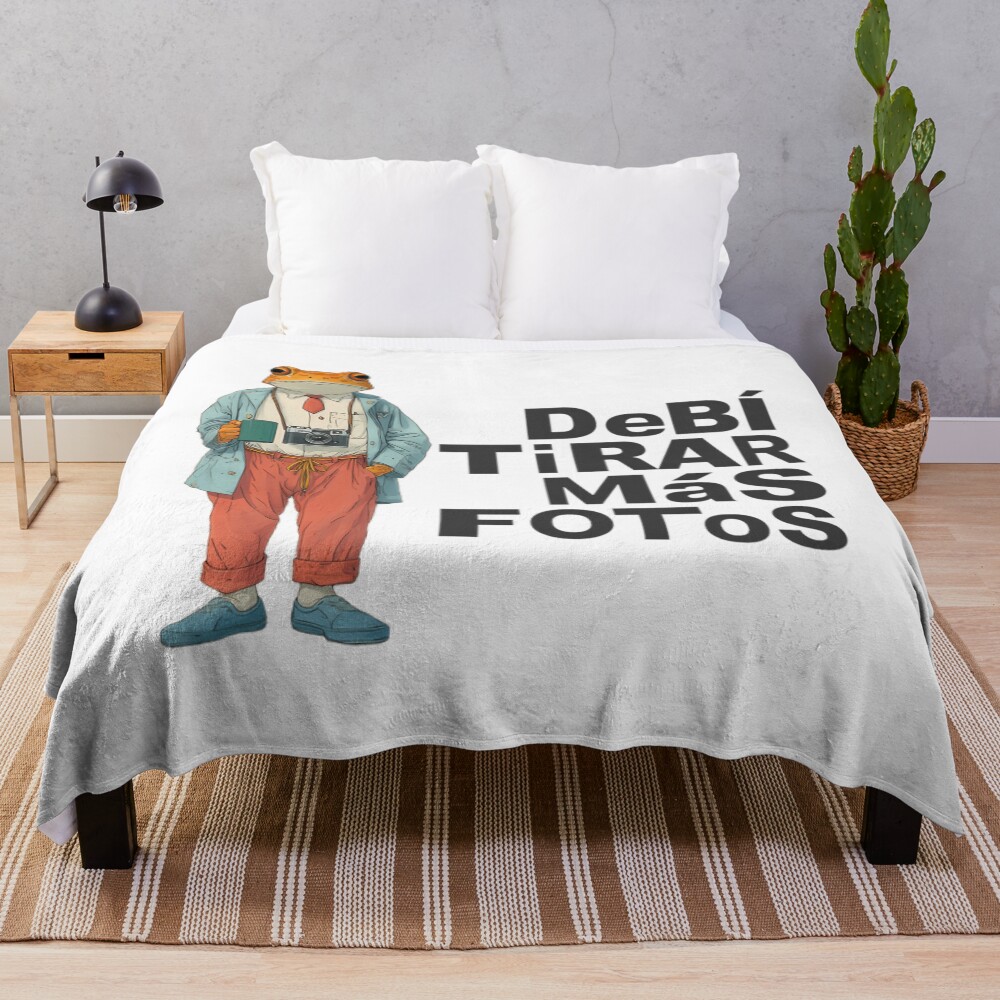 Bad Bunny Fotos Latina Coqui Throw Blanket